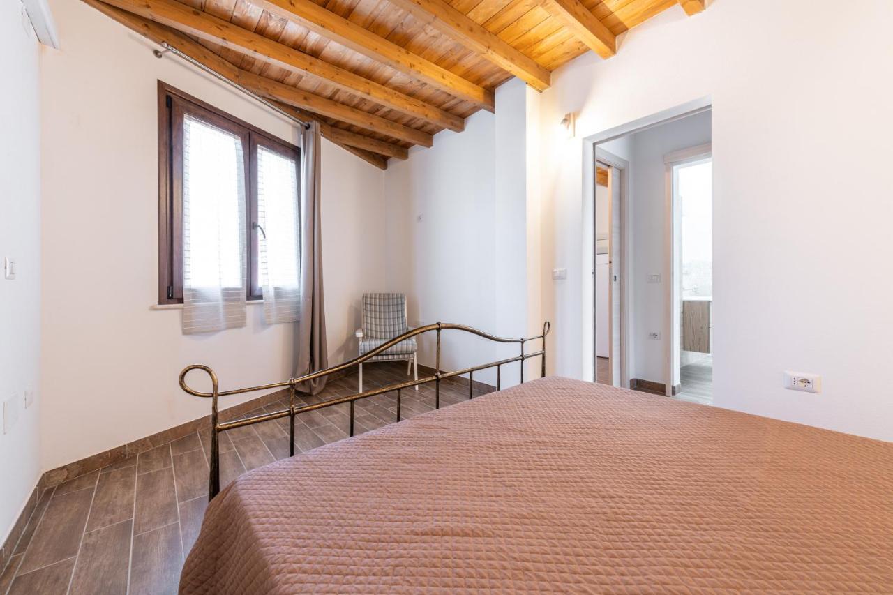 Casa Giovanna San Giovanni Suèrgiu Exteriör bild